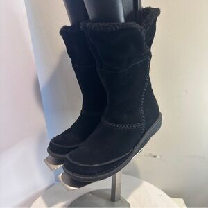 Clarks Warm Winter faux fur Women’s Boots size 7